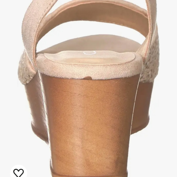 Women's Clogs - Picture 4 of 16